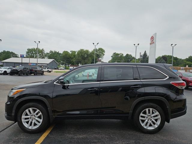 used 2015 Toyota Highlander car, priced at $19,995