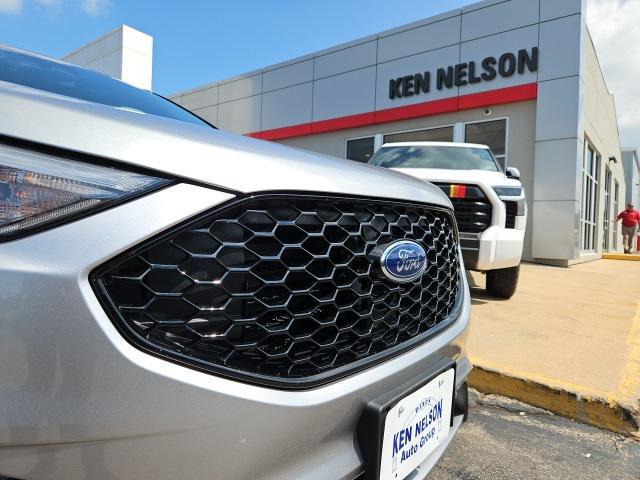 used 2024 Ford Edge car, priced at $36,995