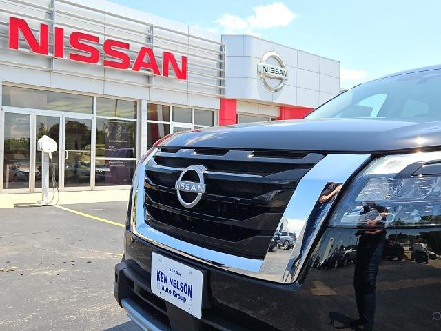 new 2025 Nissan Pathfinder car, priced at $43,893