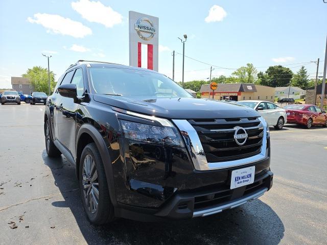 new 2025 Nissan Pathfinder car, priced at $43,893