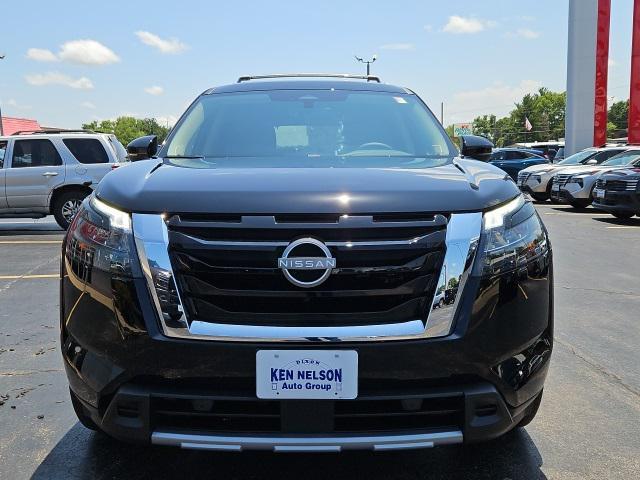 new 2025 Nissan Pathfinder car, priced at $43,893
