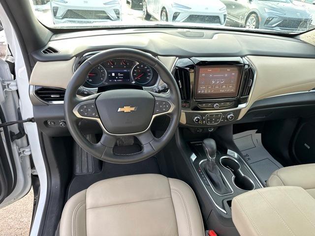 used 2023 Chevrolet Traverse car, priced at $32,758