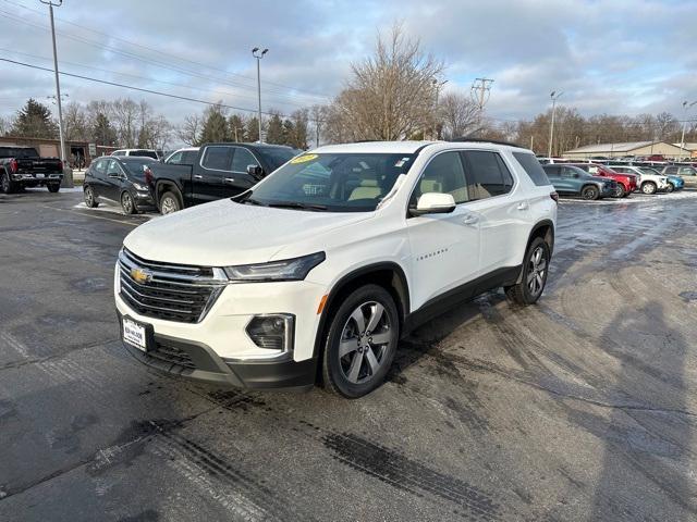 used 2023 Chevrolet Traverse car, priced at $32,758