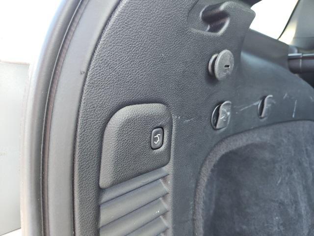 used 2016 Jeep Grand Cherokee car, priced at $15,740