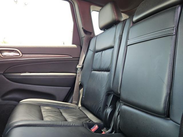 used 2016 Jeep Grand Cherokee car, priced at $15,740