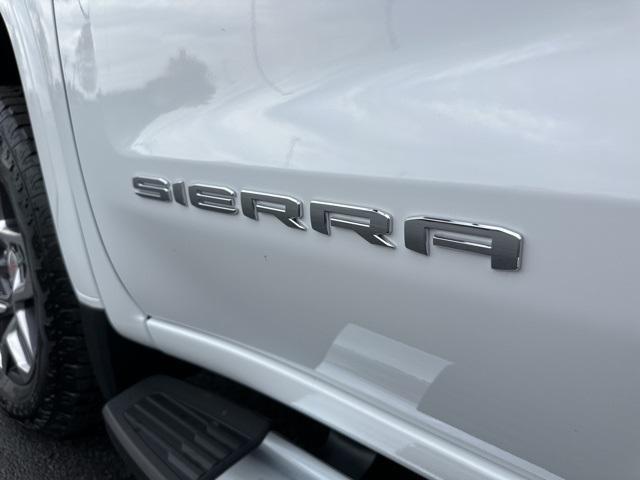 new 2025 GMC Sierra 1500 car, priced at $62,074