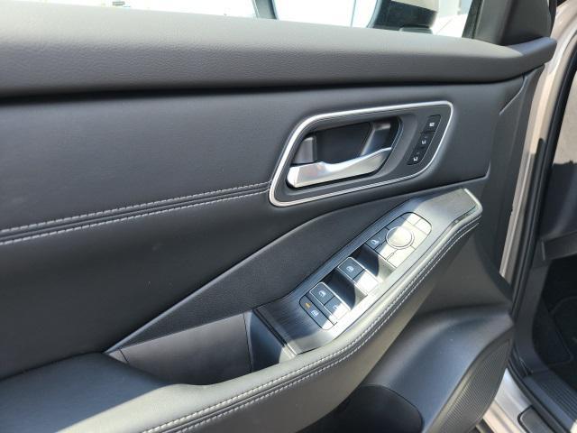new 2025 Nissan Rogue car, priced at $43,169