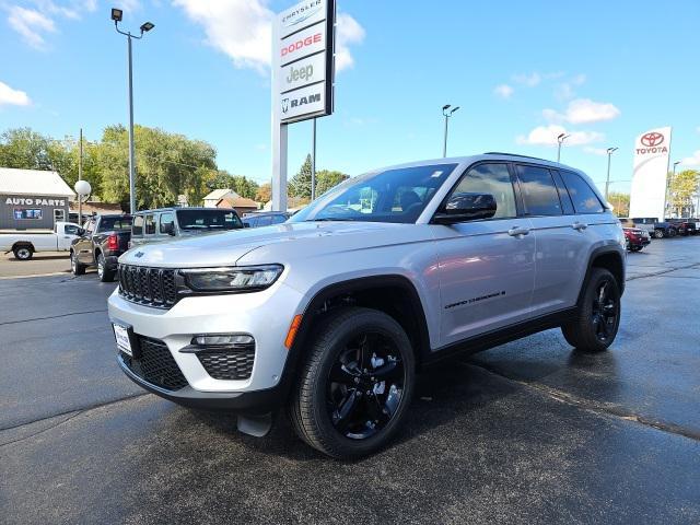 new 2025 Jeep Grand Cherokee car, priced at $52,281