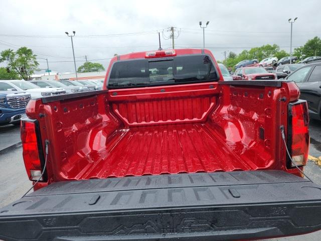 new 2025 Chevrolet Colorado car, priced at $37,074