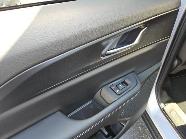 new 2025 Jeep Grand Cherokee car, priced at $42,296