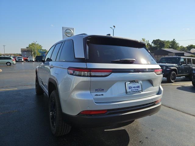 new 2025 Jeep Grand Cherokee car, priced at $42,296
