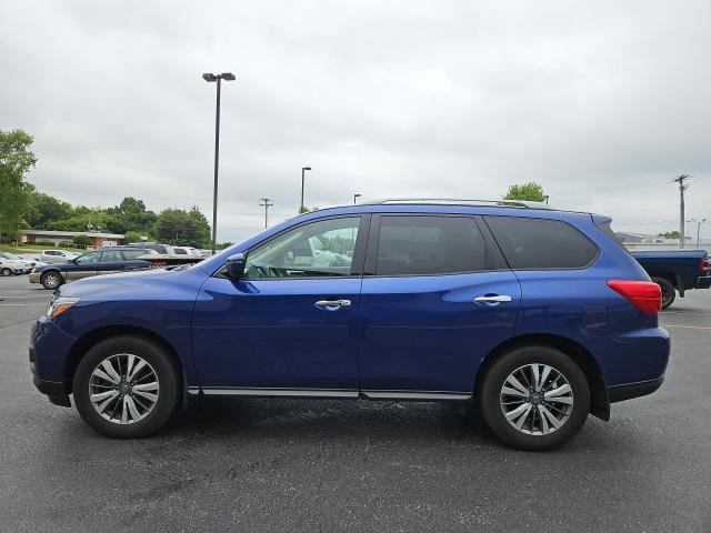 used 2019 Nissan Pathfinder car, priced at $12,995
