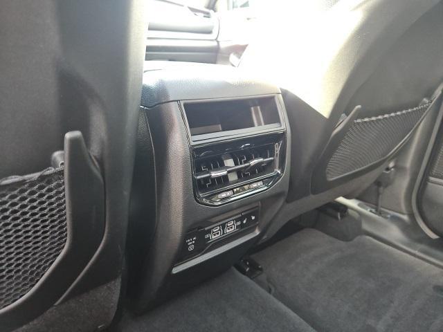 used 2024 Jeep Grand Cherokee car, priced at $40,995