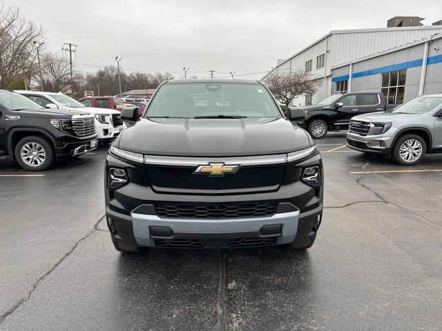 new 2025 Chevrolet Silverado EV car, priced at $68,490