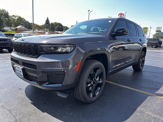 new 2024 Jeep Grand Cherokee L car, priced at $44,628