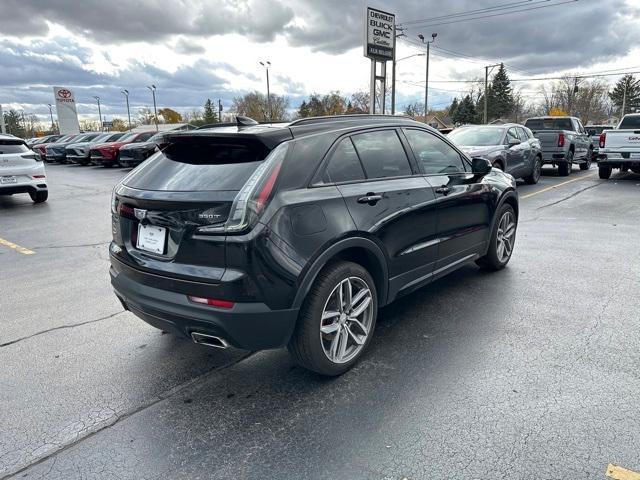 used 2021 Cadillac XT4 car, priced at $22,995