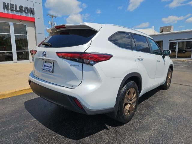 used 2023 Toyota Highlander Hybrid car, priced at $43,595