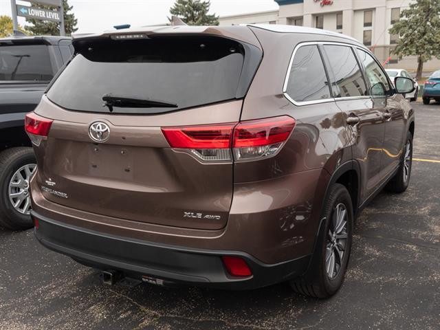 used 2019 Toyota Highlander car, priced at $25,995