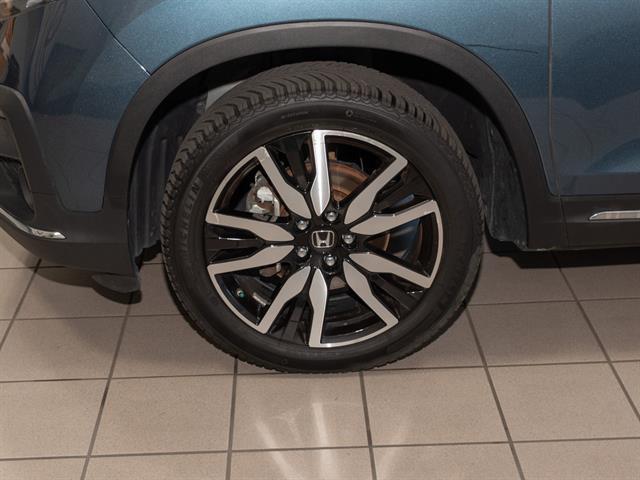 used 2022 Honda Pilot car, priced at $28,495