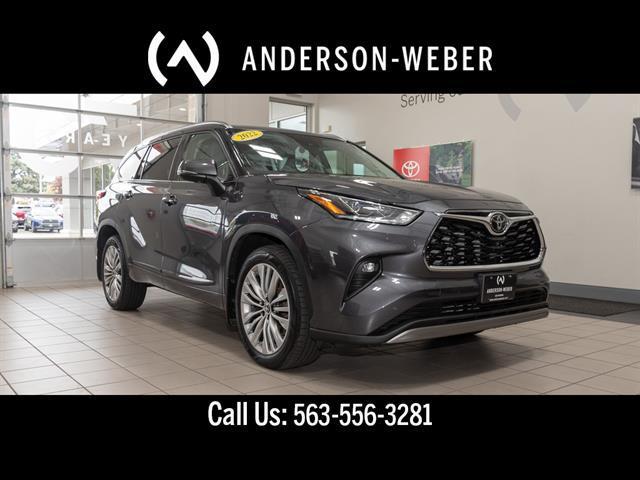 used 2022 Toyota Highlander car, priced at $39,495