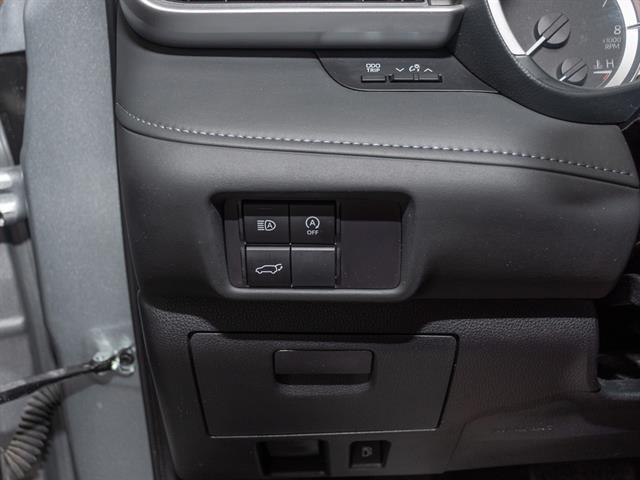 used 2024 Toyota Highlander car, priced at $39,495