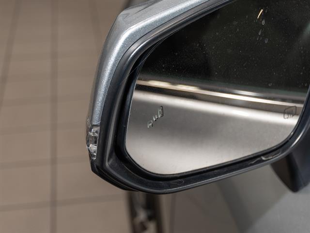 used 2024 Toyota Highlander car, priced at $39,495