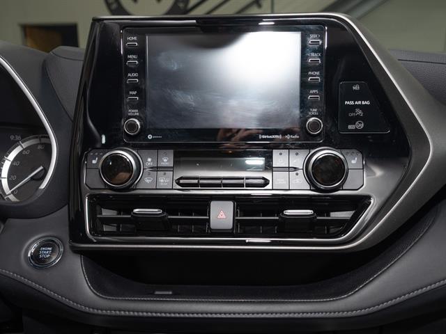 used 2022 Toyota Highlander car, priced at $35,800