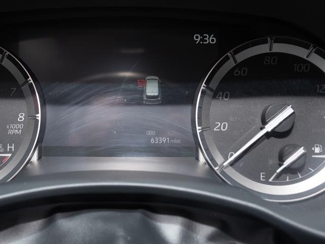 used 2022 Toyota Highlander car, priced at $35,800