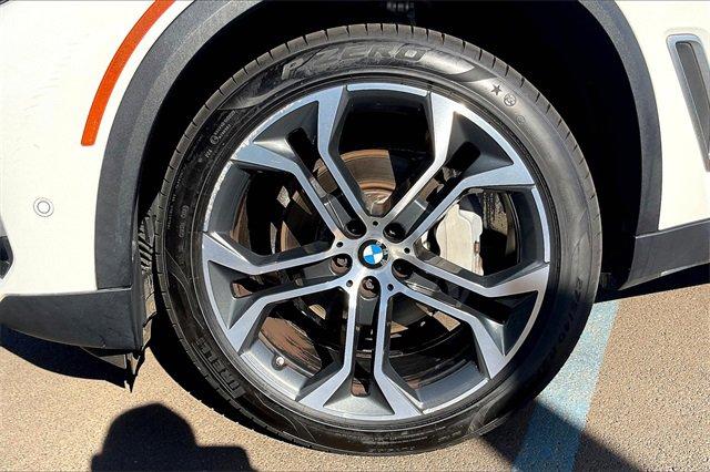 used 2021 BMW X5 car, priced at $38,895