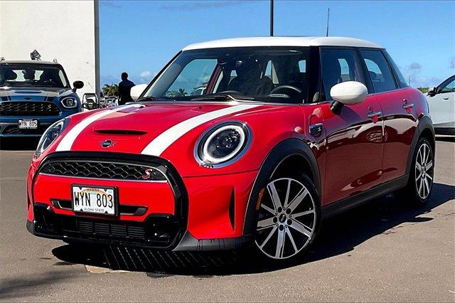 used 2024 MINI Hardtop car, priced at $30,395