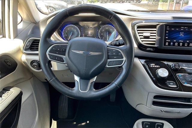 used 2020 Chrysler Pacifica car, priced at $25,495