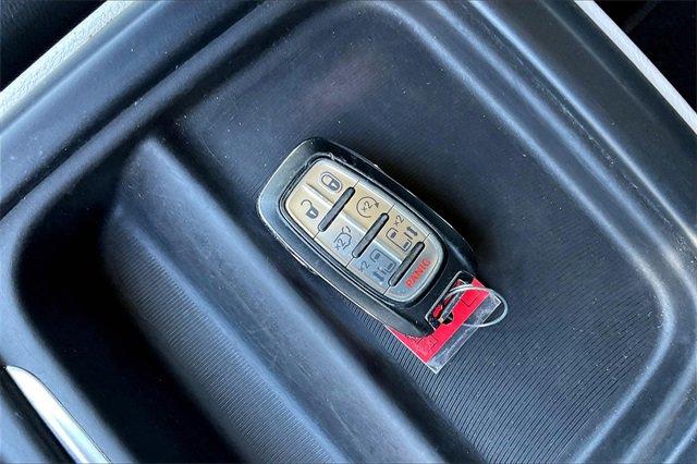 used 2020 Chrysler Pacifica car, priced at $25,495