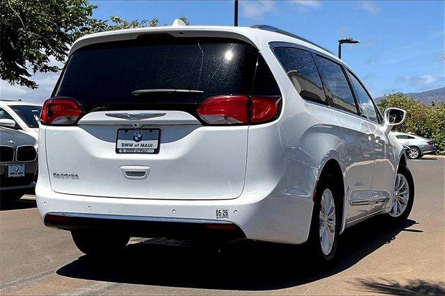 used 2020 Chrysler Pacifica car, priced at $25,495
