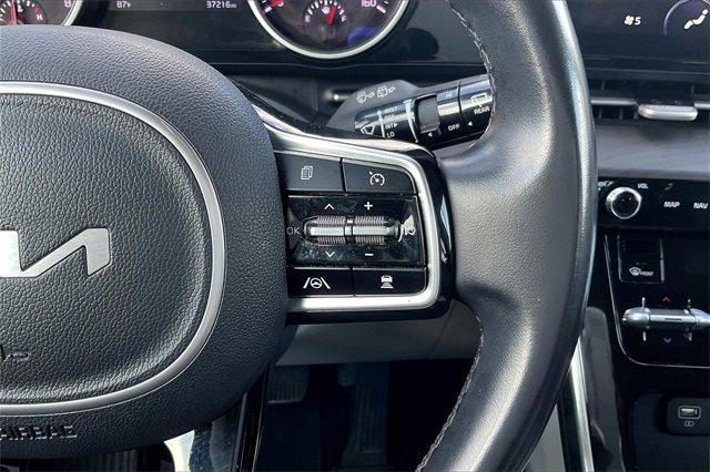 used 2022 Kia Carnival car, priced at $32,995