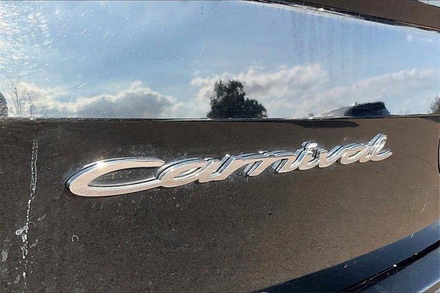 used 2022 Kia Carnival car, priced at $32,995