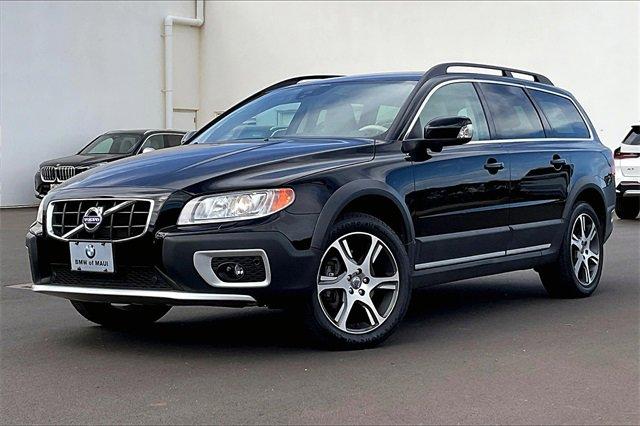 used 2013 Volvo XC70 car, priced at $16,995