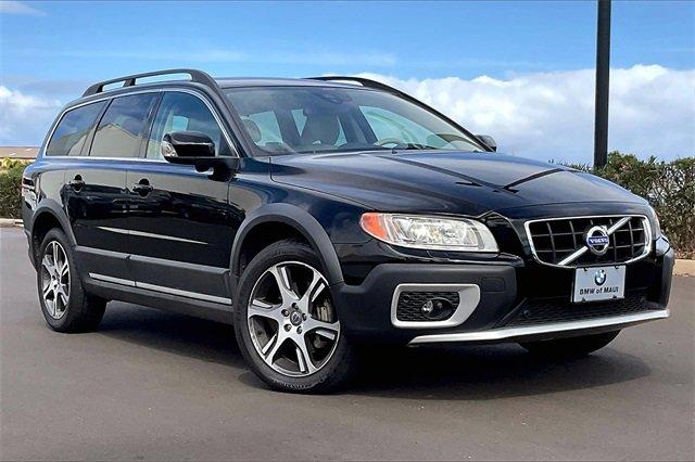 used 2013 Volvo XC70 car, priced at $16,995