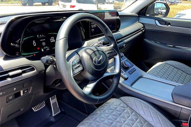 used 2023 Hyundai Palisade car, priced at $37,795
