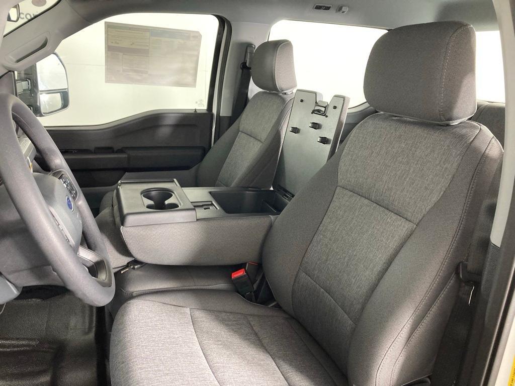 new 2025 Ford F-250 car, priced at $52,498