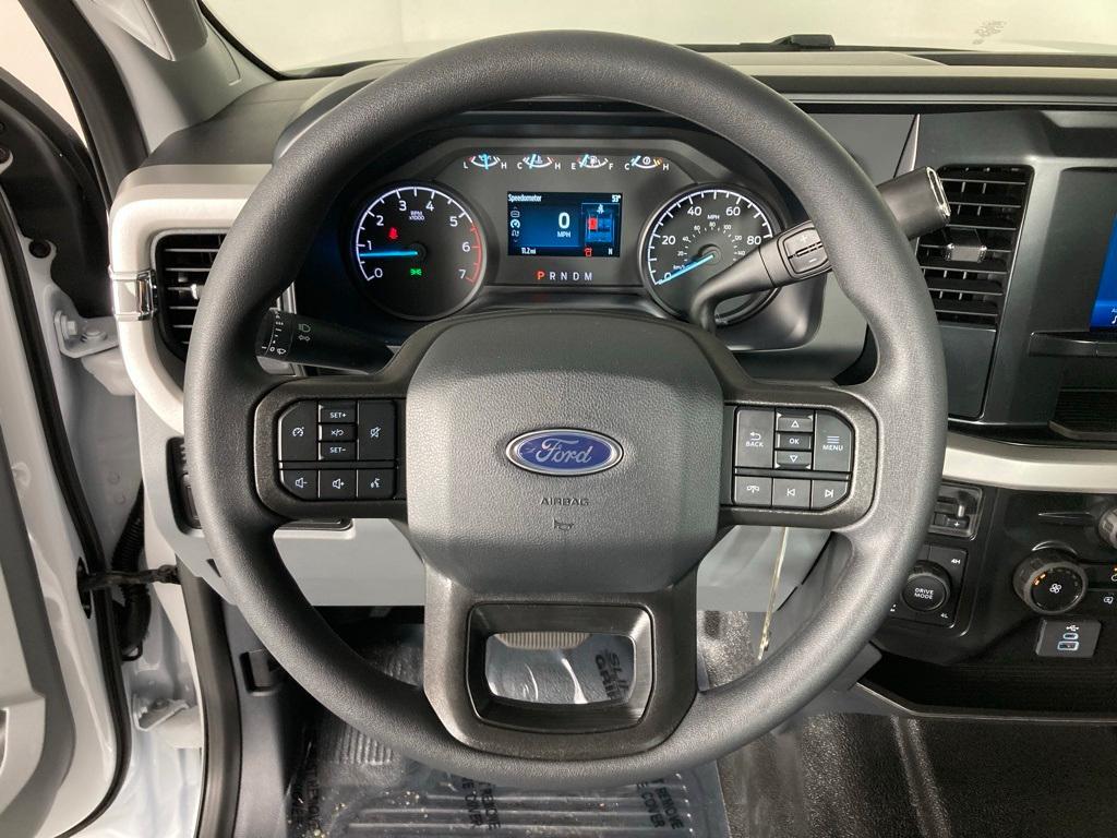 new 2025 Ford F-250 car, priced at $52,498