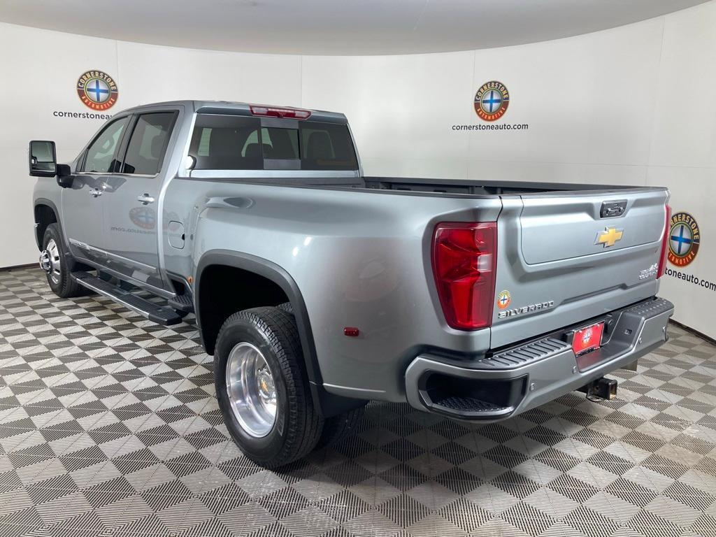 used 2024 Chevrolet Silverado 3500 car, priced at $75,999