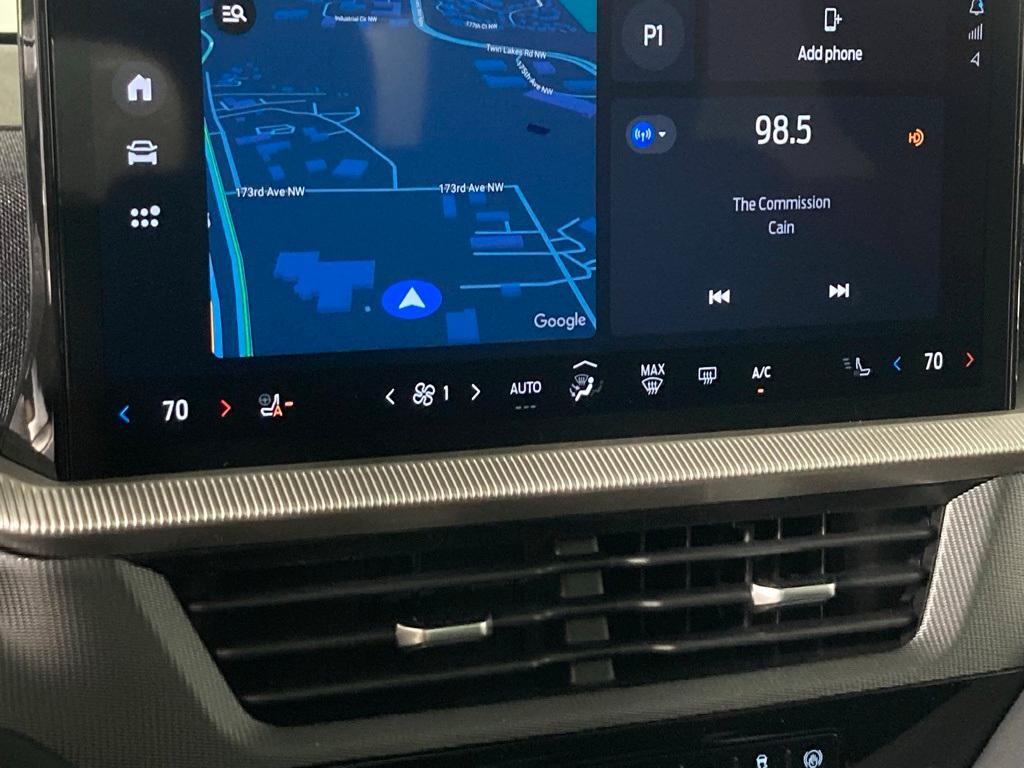 new 2025 Ford Explorer car, priced at $49,662