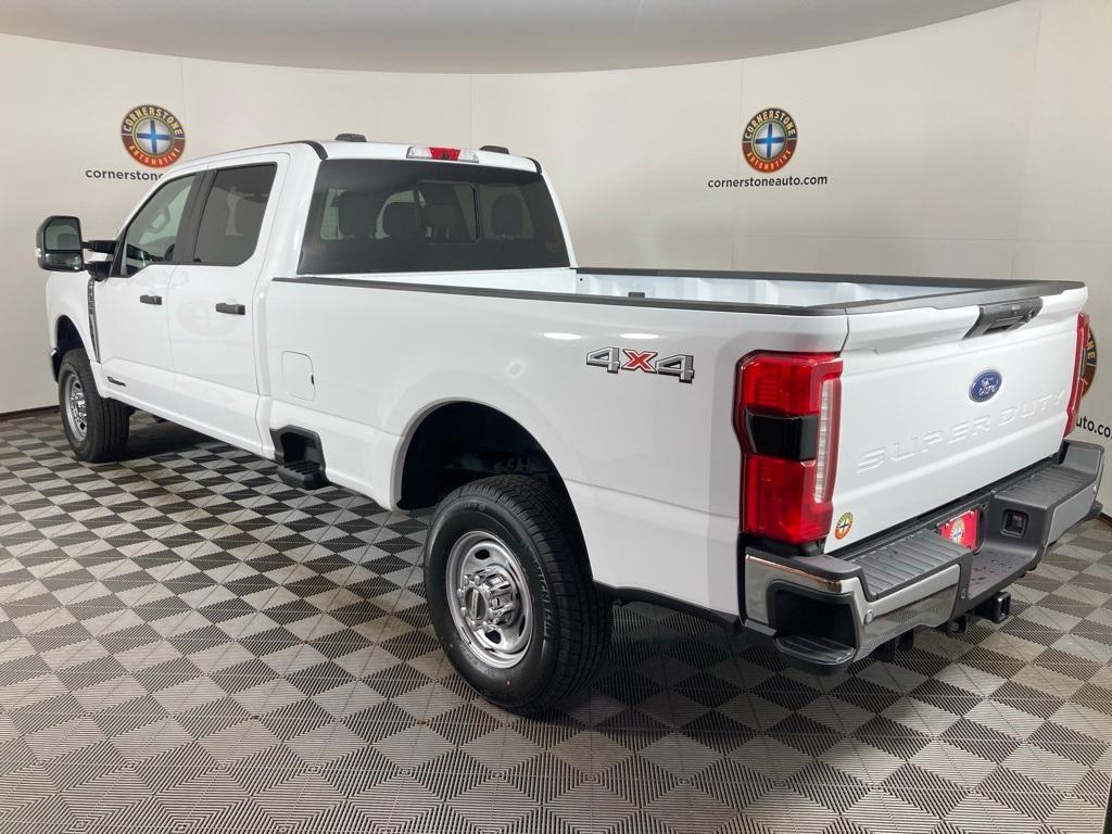 new 2025 Ford F-350 car, priced at $65,992