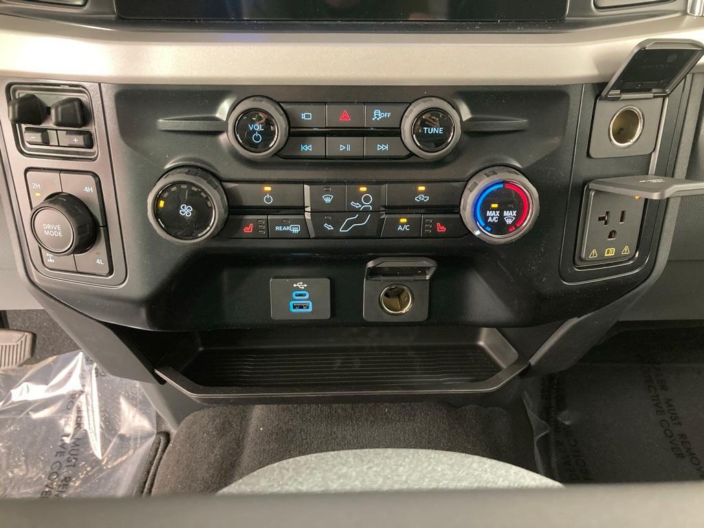 new 2025 Ford F-350 car, priced at $67,492