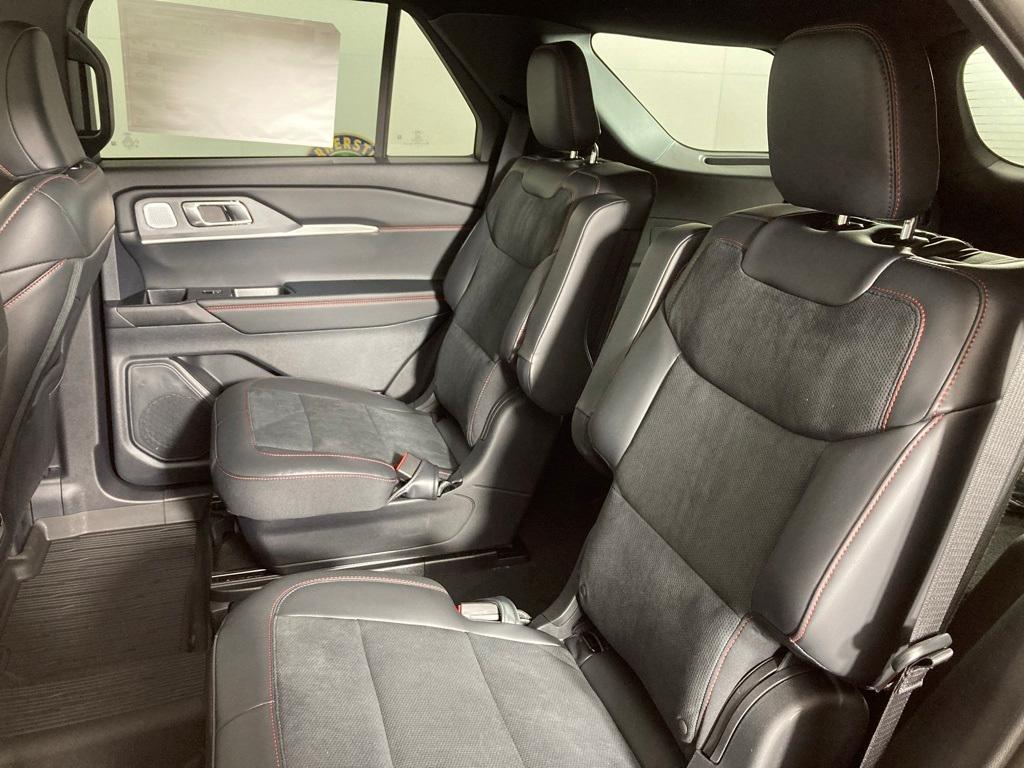 new 2025 Ford Explorer car, priced at $57,359