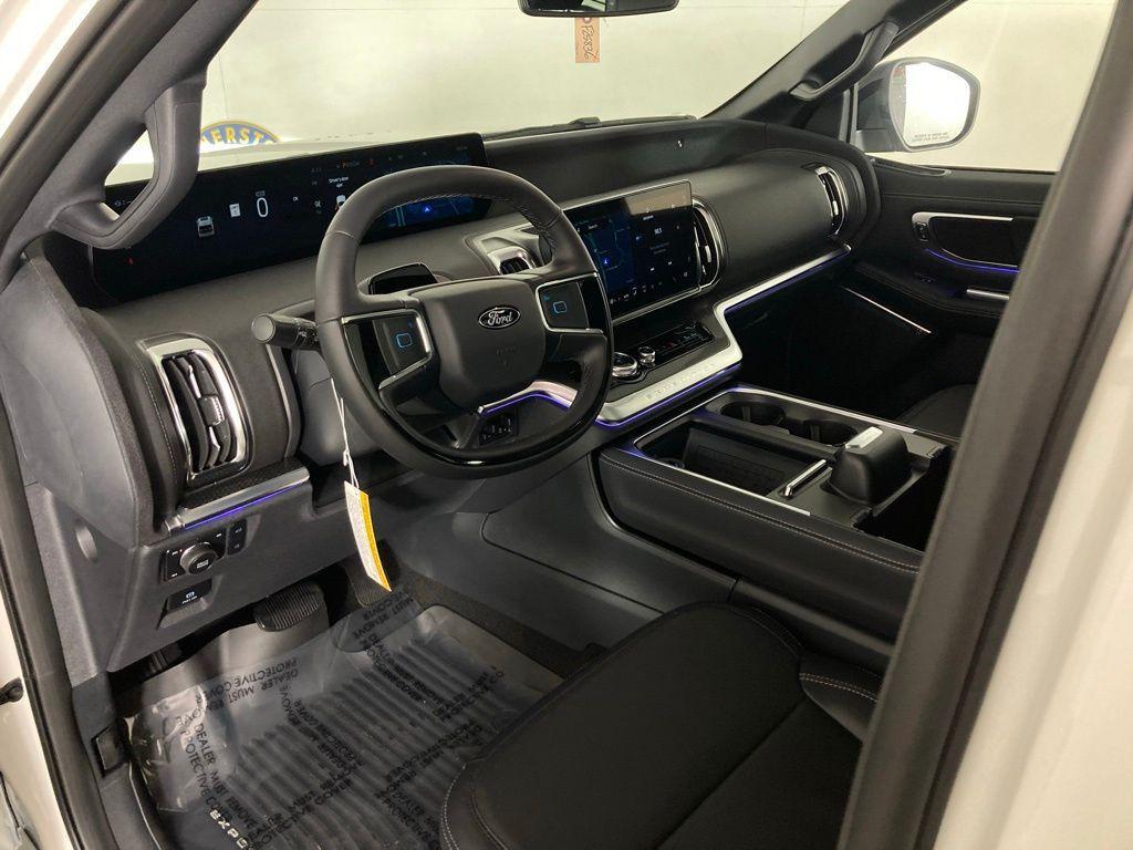 new 2025 Ford Expedition car, priced at $84,946