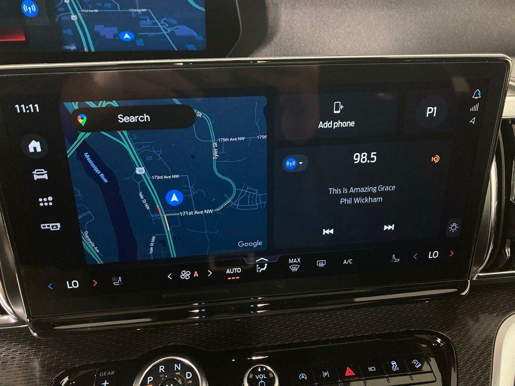 new 2025 Ford Expedition car, priced at $84,946