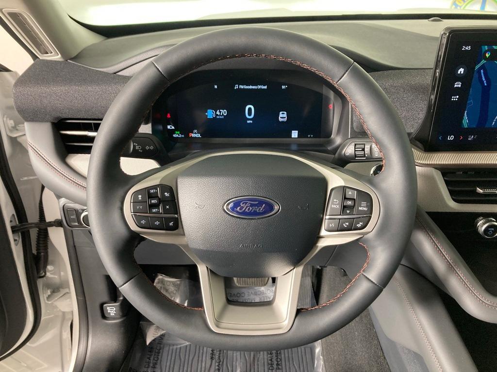 new 2025 Ford Explorer car, priced at $48,040