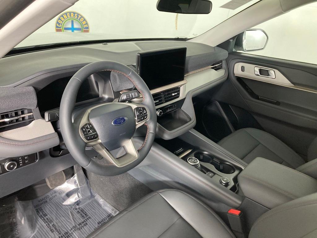 new 2025 Ford Explorer car, priced at $48,040