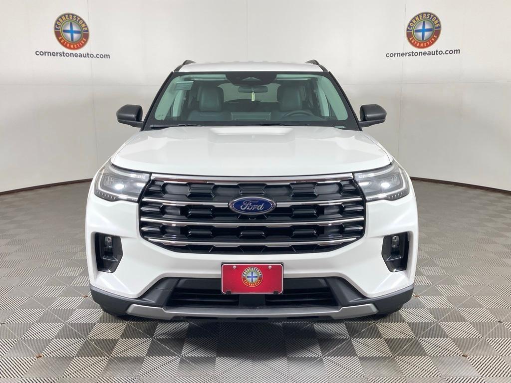 new 2025 Ford Explorer car, priced at $48,040